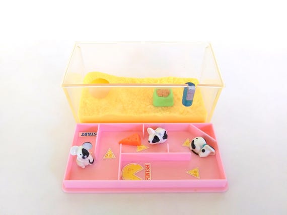 Vintage Littlest Pet Shop Itsy Bitsy Mice With Cheesy Maze Mouse