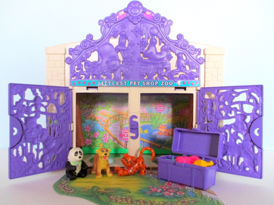 Vintage Littlest Pet Shop Petting Zoo Barn Playset Kenner Zoo Etsy