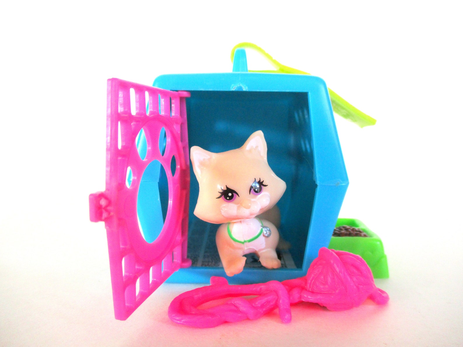 Vintage Littlest Pet Shop Playful Kitten With Snuggling Crate Etsy