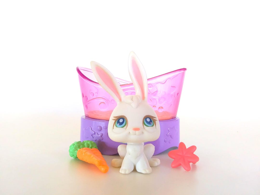 Vintage Littlest Pet Shop LPS White Bunny Rabbit With Blue Eyes #3 ...
