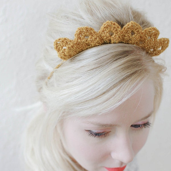 crochet crown