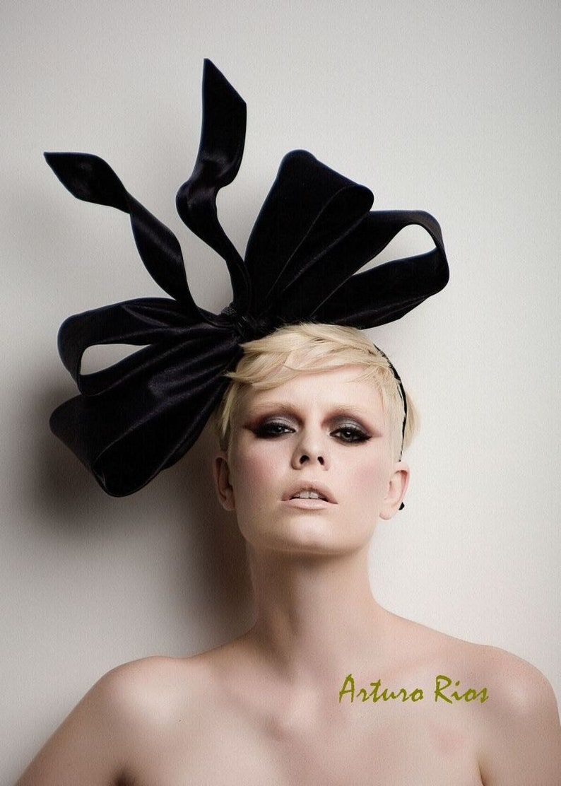 Black Couture Bow fascinator, Black bow headband, derby headband, Kentucky derby fascinator, Fashion headpiece, Couture bow fascinator image 1