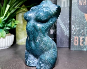 Moss Agate Goddess Torso Sculpture, Hand Carved Natural Agate Female Body Figurine, Crystal Divine Feminine Totem for Goddess Collection