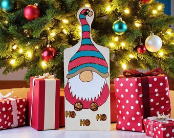 Christmas pyrography with gonks