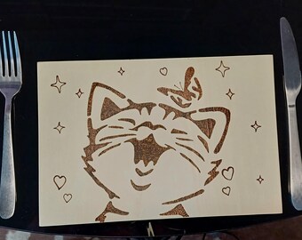 Wooden placemats with pyrography done by hand