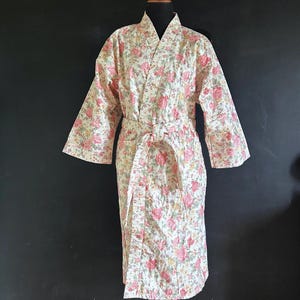 Vtg french quilted cotton kimono‑style robe | dressing gown, wrap belted housecoat.