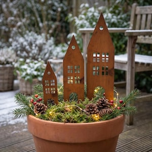 Edelrost Gartenstecker Häuser-Set, wetterfest, 16–33 cm hoch