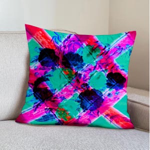 Hot Pink Striped Cushion Cover, Checked Pillowcase, Floral Colorful Pillow, Renovated Home Gift, Velvet 20x20in Home Decor, Memphis inspired