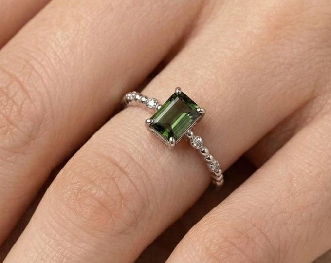 1.88g Green Tourmaline Elegant White Gold Plated  Wedding Ring Sparkling Statement Jewelry