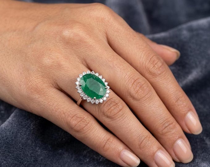 Natural Emerald Diamond Halo Ring Vintage Style Green Gemstone Statement Ring Sterling Silver Jewelry Gift for Her