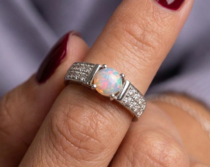 4.06g Elegant Silver Ethiopian Opal Pavé Ring Sparkling Jewelry