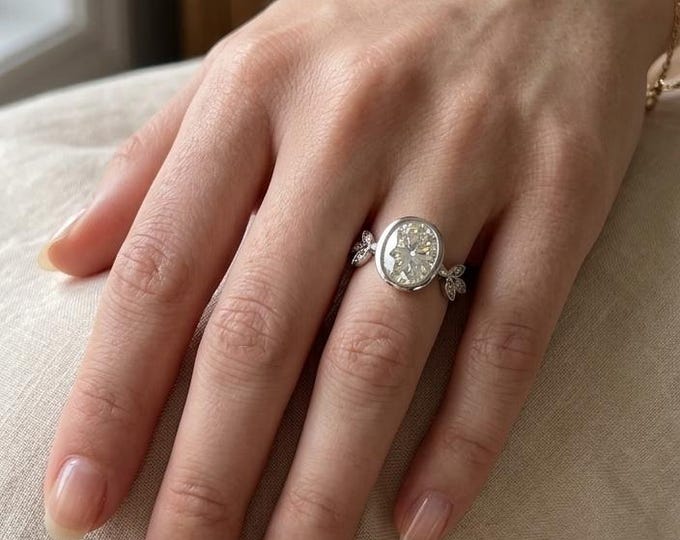 Oval Cut White Moissanite Ring 925 Sterling Silver Engagement Ring Gift for Her