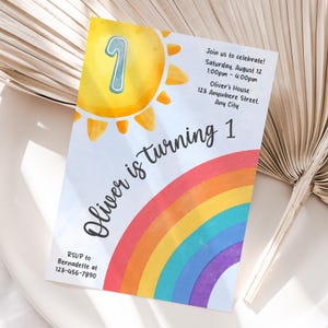 Gepersonaliseerde 1e regenboogverjaardagsuitnodiging | Afdrukbare eerste aquarel regenboogfeestuitnodiging | Eenvoudig afdrukken en delen | Snelle levering