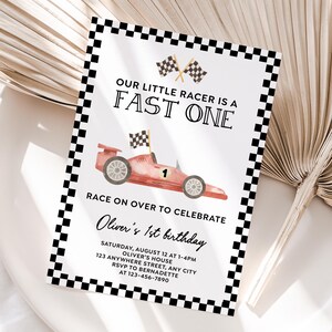Gepersonaliseerde raceauto 1e verjaardagsuitnodiging | Afdrukbare racewagen snelle uitnodiging voor één feest | Eenvoudig afdrukken en delen | Snelle levering