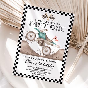 Gepersonaliseerde 1e verjaardagsuitnodiging voor crossmotor | Afdrukbare eerste uitnodiging voor een crossmotorfeest | Gemakkelijk af te drukken en te delen