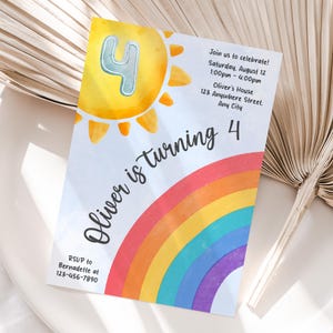 Gepersonaliseerde 4e regenboogverjaardagsuitnodiging | Afdrukbare vierde aquarel regenboogfeestuitnodiging | Eenvoudig afdrukken en delen | Snelle levering