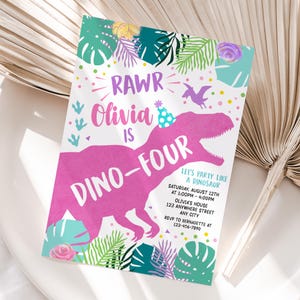 Gepersonaliseerde Dino-Fer verjaardagsuitnodiging | Afdrukbare dinosaurus vierde feestuitnodiging | Eenvoudig afdrukken en delen | Snelle levering