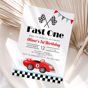 Gepersonaliseerde 1e verjaardagsuitnodiging raceauto | Afdrukbare Fast One Car Racing-feestuitnodiging | Eenvoudig afdrukken en delen | Snelle levering
