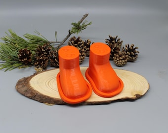 WALDORF DOLLS. 6.5 cm Doll Shoe Molds. Length - 6.5 cm, Width - 4.1 cm. A tool for making doll shoes. Set with compression bracelet.