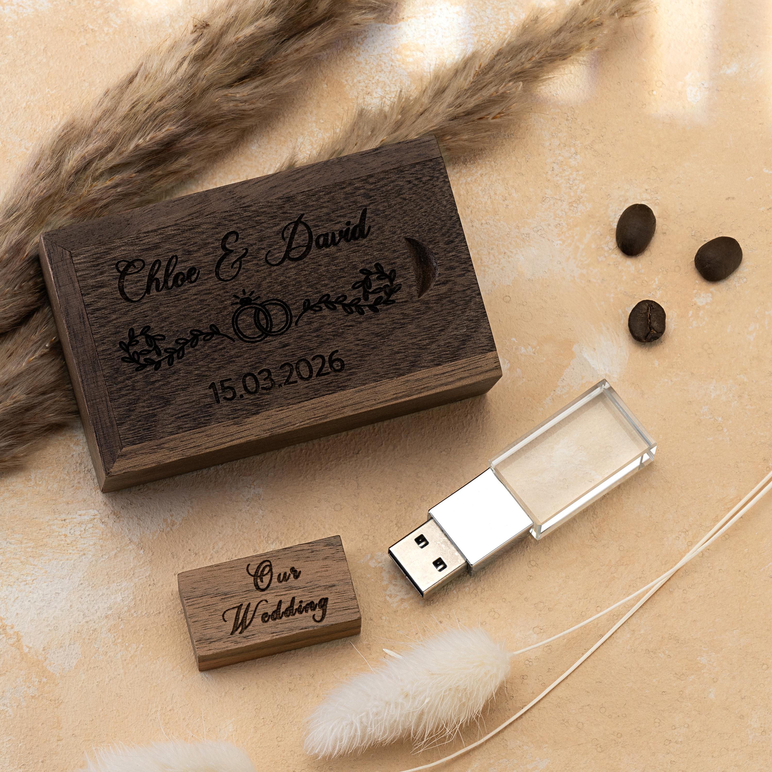 Personalized Wooden USB Drive 3.0 with Natural Maple/Walnut Box - Perfect Gift for Anniversaries, Weddings, Photography & Corporate Gifting