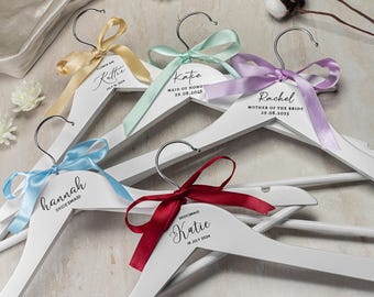 Personalised Hangers for Wedding Day: Perfect Gift for Bridesmaid Proposal, Maid of Honour, Bridal Dress, Mother of the Bride & the Groom