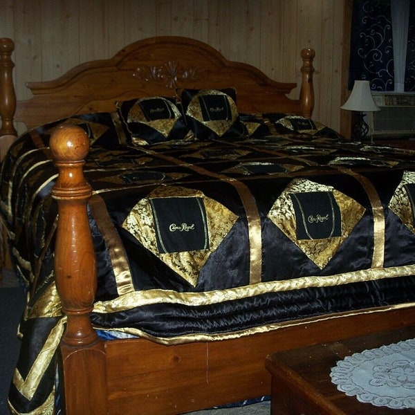 McCrindle ?Tartan Crest Legend Gold Royal Premium Quilt SP main image 0