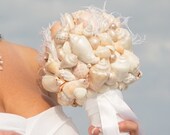 Alexandra - Glittering white shell bouquet with white ostrich whisps