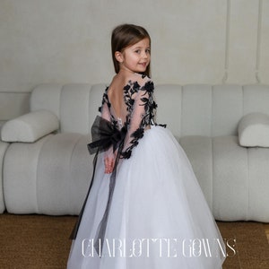 Long sleeve girl dress, Black Lace Flower Girl Gown, Long sleeve flower girl dress, Junior Bridesmaid Dress