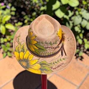 Hand Painted Summer Fedora - Etsy display picture 1
