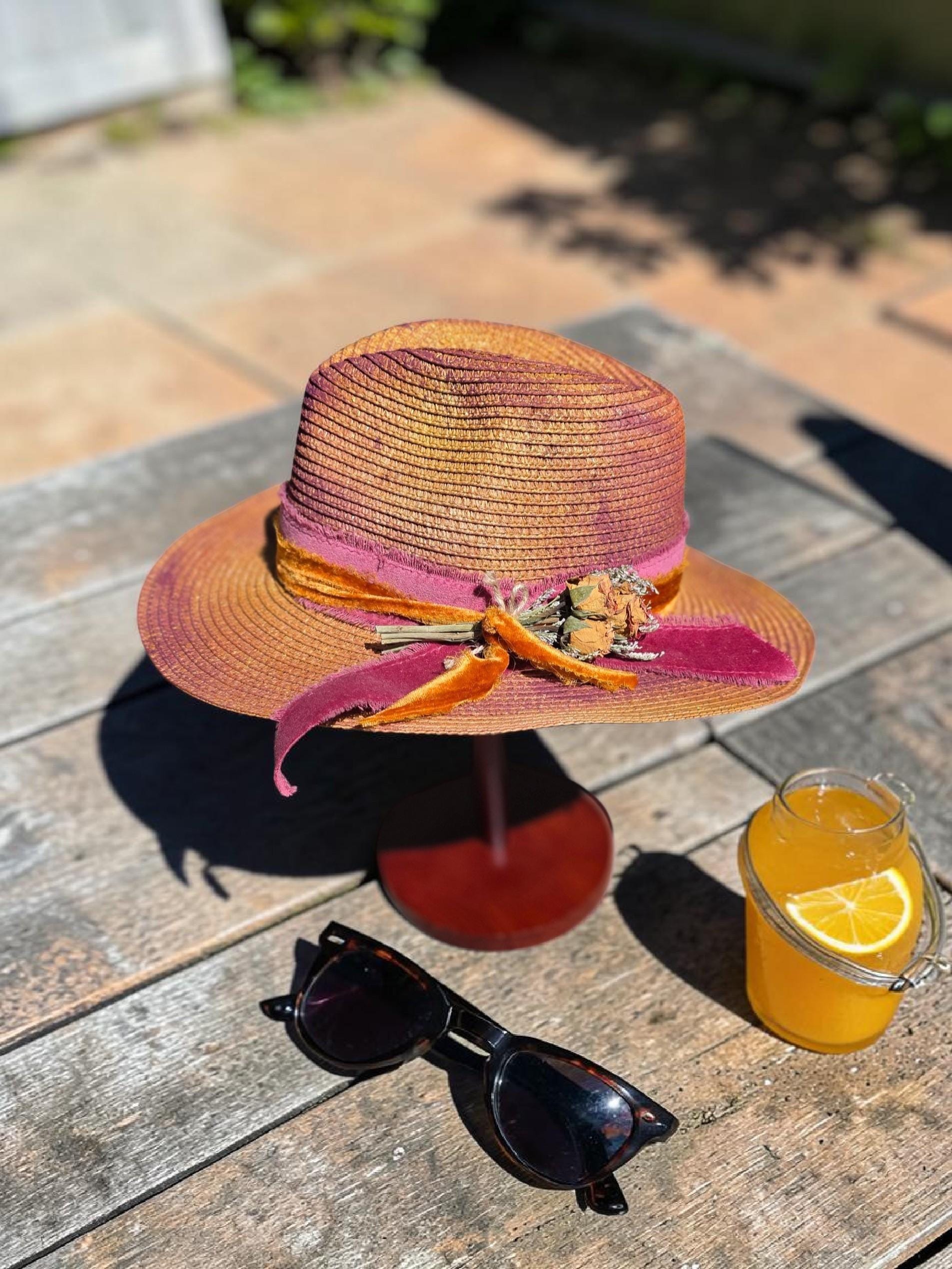 Bohemian Summer Accessories Set Straw Hat Mesh Tote Sunglasses Earrings BOHO GLAM STUDS STRAW HAT TAN Women main image 2