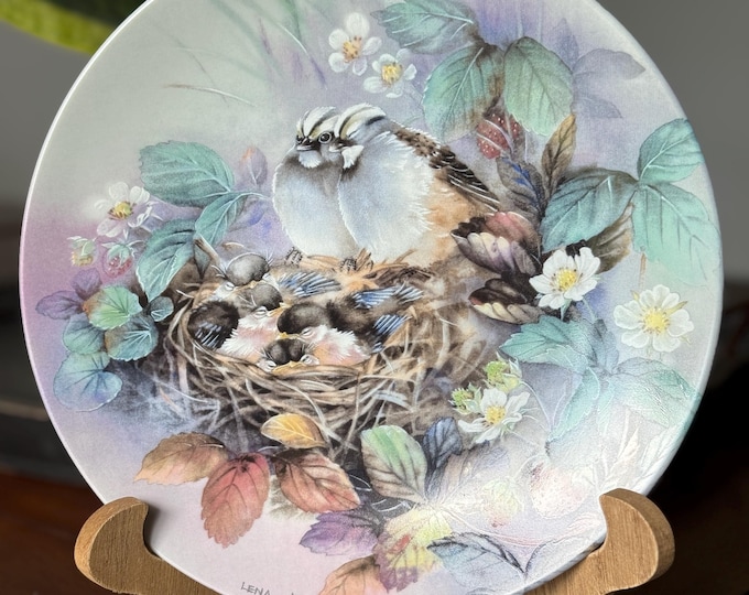Bradford Exchange ‘Tender Lullaby’ Decorative Plate - Art by Lena Liu, Plate made by W. S. George