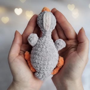 Crochet goose pattern - NO SEW - Plush goose pattern - Amigurumi goose pattern - Crochet bird pattern