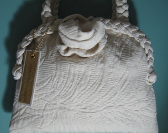 Braided Rose purse off white 8 1/2" x 7" x 5" handle drop Lilith is outstanding..