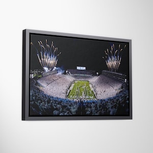 Penn State Beaver Stadium-vuurwerkmoment, NCAA Nittany Lions Canvas, Stadium Night Game Wall Art, decor voetbalkunst, Penn State College