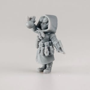 Alice the Combustion Alchemist Miniature | D&D Industrialist Artificer Miniature for Dungeons and Dragons TTRPG | Steampunk RPG Mini