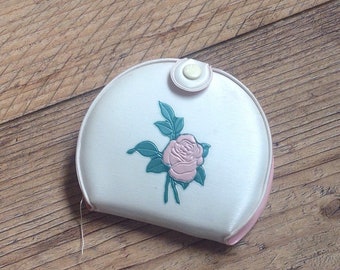 Vintage Sewing Kit with mirror , Vintage Sewing Compact