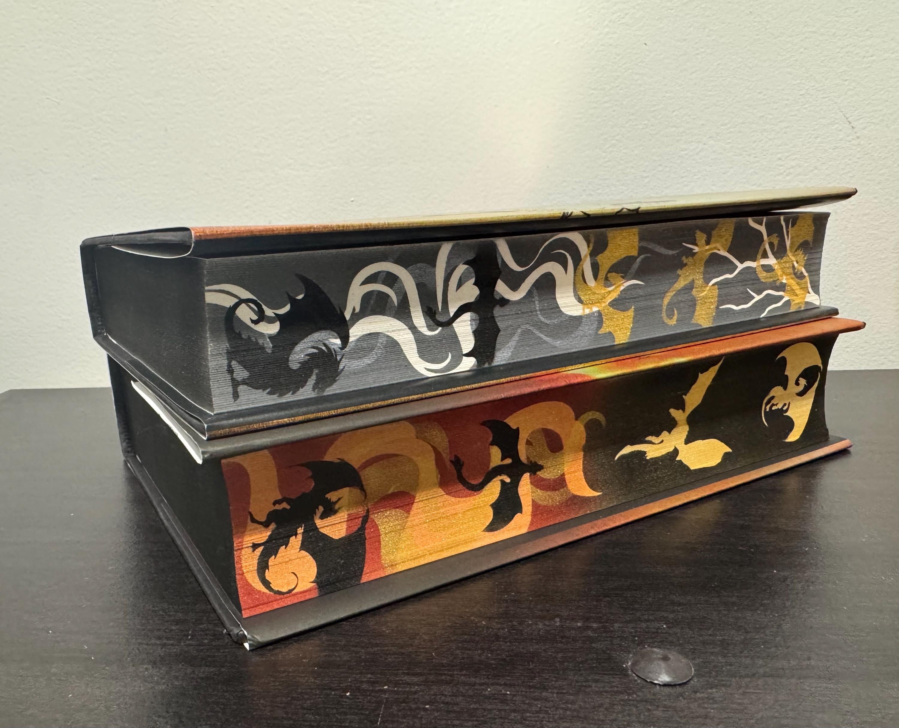 Fourth wing, Iron flame  and Onyx storm Sprayed edge book