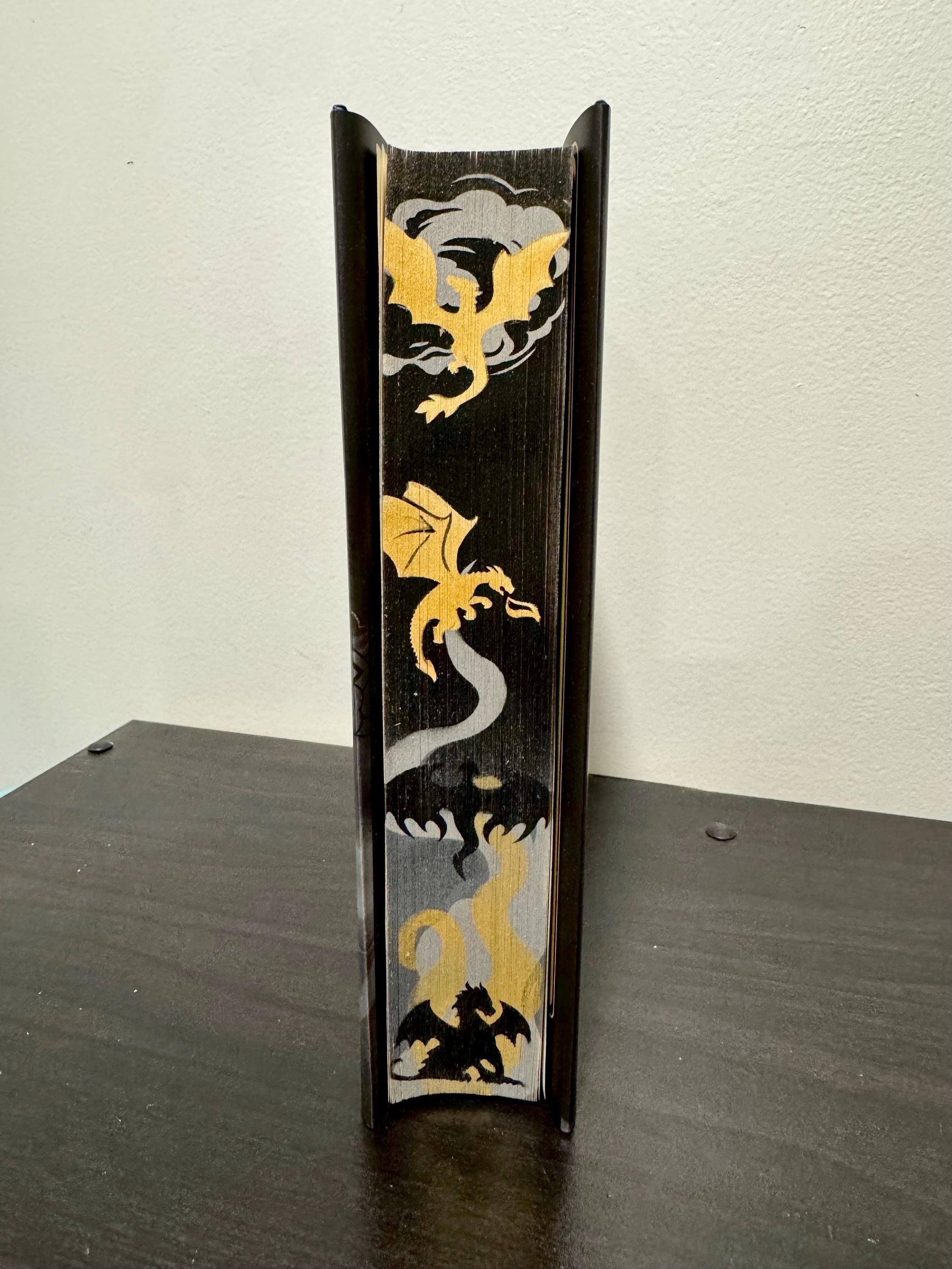 Fourth wing, Iron flame  and Onyx storm Sprayed edge book