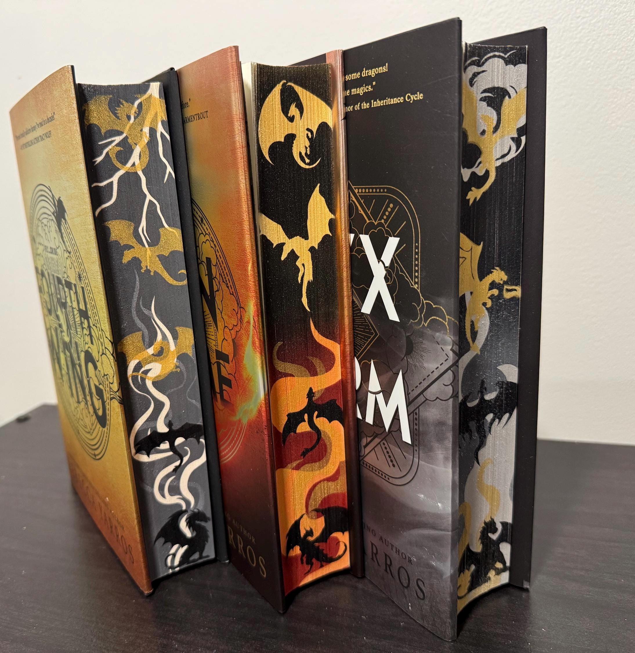 Fourth wing, Iron flame  and Onyx storm Sprayed edge book