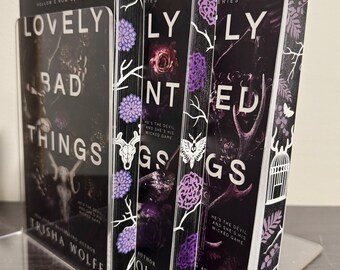 Hollows row trilogy sprayed Edges.