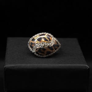 Vintage ring 14 carat 585 gold with leopard pattern and stones | RW 57-18.1 mm
