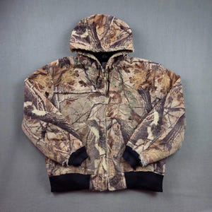 ジャケット・ブルゾン Carhartt real tree active jacket size 5 Carhartt Realtree Active Jacket | Grailed