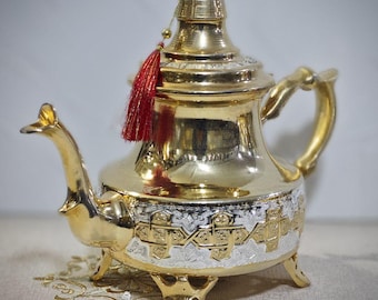 Handmade Moroccan Brass Teapot – Authentic Artisan Craftsmanship