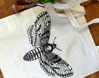 Death Hawk Moth Lino Print Tote bag
