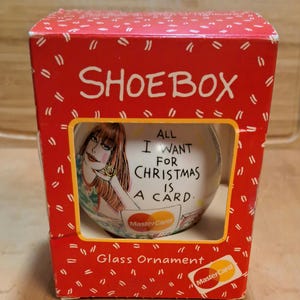 Vintage 1992 Hallmark Schuhkarton MasterCard Glas Weihnachtsbaumschmuck "Alles, was ich für Weihnachten will, ist eine Karte" mit Box