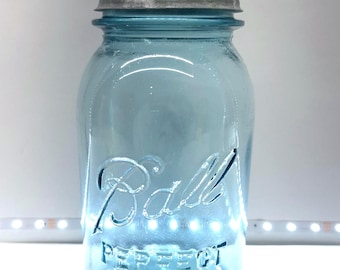 Antique Blue Glass BALL Perfect Mason Quart Jar #7 // Zinc Metal Lid // 1910-1923 //