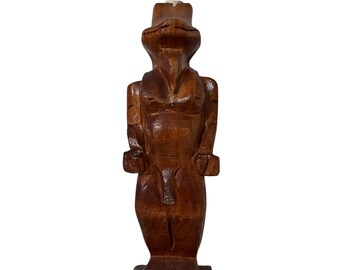 Agboran of Alaguema, sacred chameleon, symbol of adaptation, spiritual vision and protection on the paths of Ifá and Elegguá.