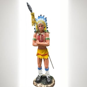 INDIAN Statue - Estatua de Indio Para Espiritu | AXE Indian HUGE Hand Sculpture -Indio Guerrero con Lanza. Warrior Indian holding a spear.