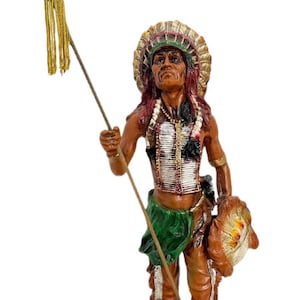 INDIAN Statue - Estatua de Indio Para Espiritu | AXE Indian HUGE Hand Sculpture cowboys Indio Guerrero Warrior Indian holding a spear.