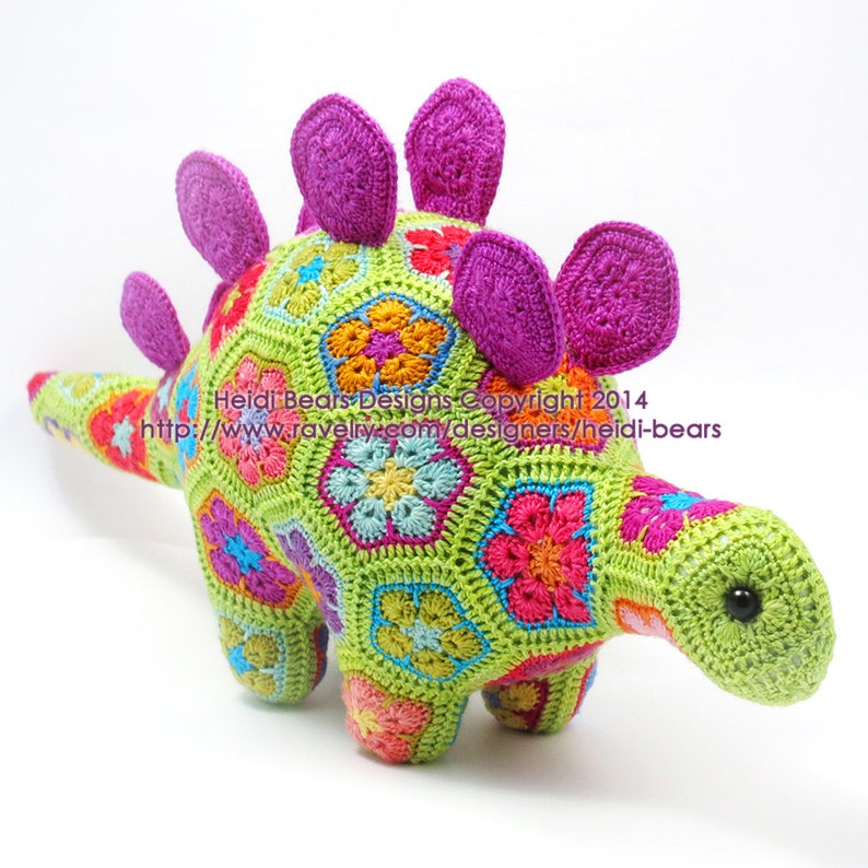 Puff the Magic Stegosaurus African Flower Crochet Pattern image 2